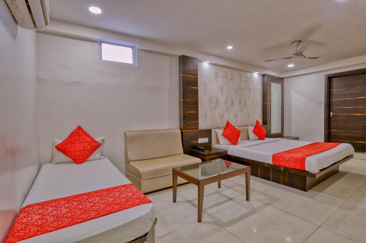 Hotel Galaxy Indore Exterior foto