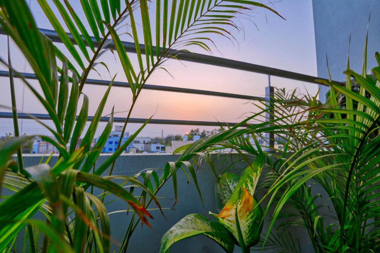 Hotel Galaxy Indore Exterior foto